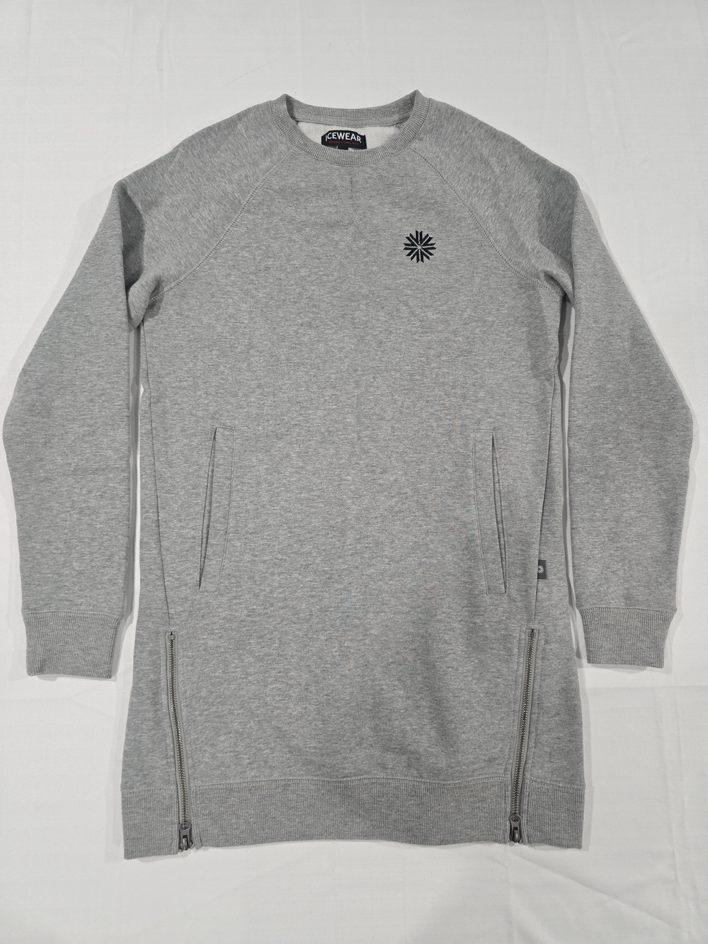 Icewear Long Cotton Women's Grey Crewneck Sweater Size Small